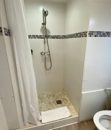Superbe Avec Terrasse Centre-ville Et A 5 Min Apartamento *