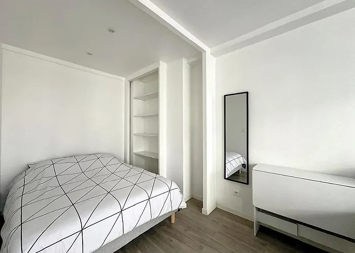 Superbe Avec Terrasse Centre-ville Et A 5 Min شقة كان